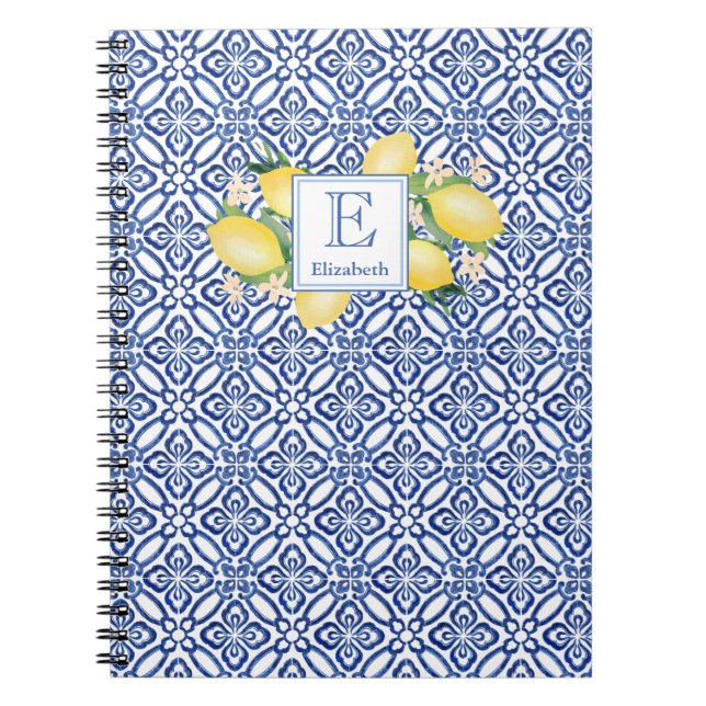 Monogram italienska Inspired Lemons Blue Tiles Anteckningsbok (Framsidan)
