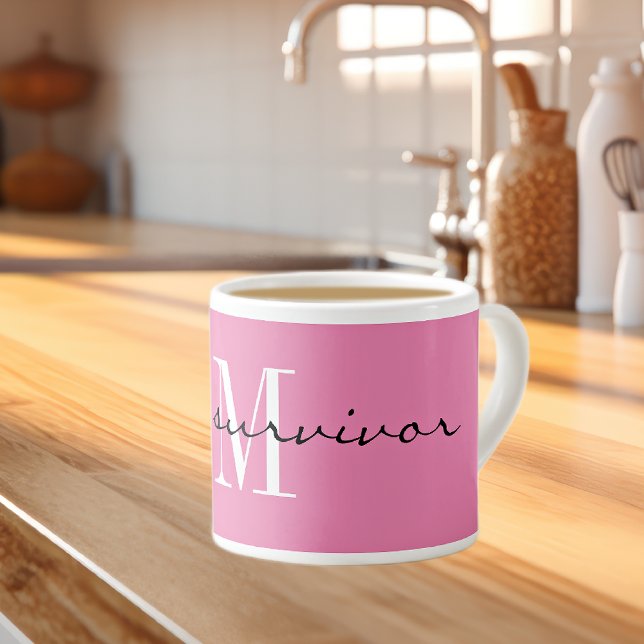 Monogram, jag är överlevande, 6 oz Rosa Specialty Espressomugg (Skapare uppladdad)