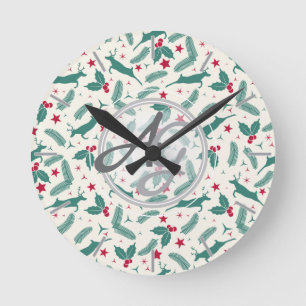 Monogram jul Helgdagar Decor Stag Holly Folk Rund Klocka