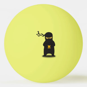 Monogram. Kawaii Cute Ninja för Nerd Geek. Pingisboll