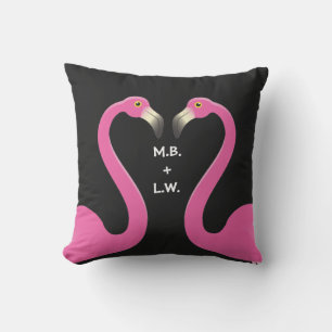 Monogram Kissing Flamingos Rosa & Black Pillow Kudde