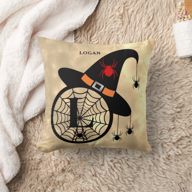 Monogram L Halloween Himlar Witch Spiders Namn Kudde (Filt)