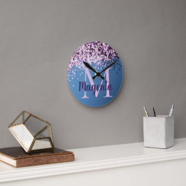 Monogram Lavender Confetti på Blue Rund Klocka
