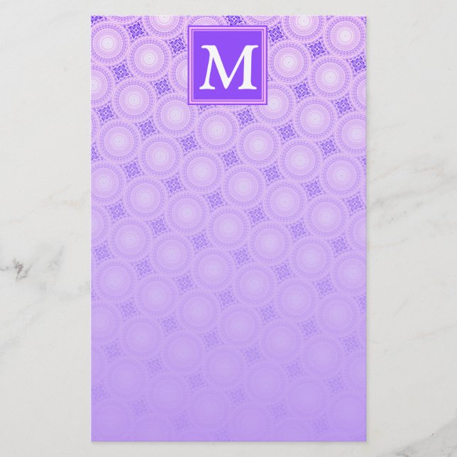 Monogram lila circles mönster brevpapper (Framsida)