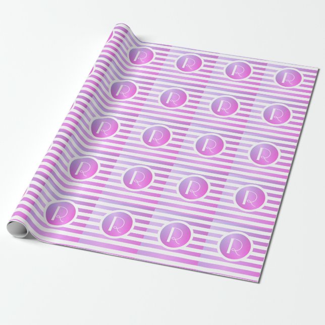 Monogram lila och vita ränder presentpapper (Utrullad)