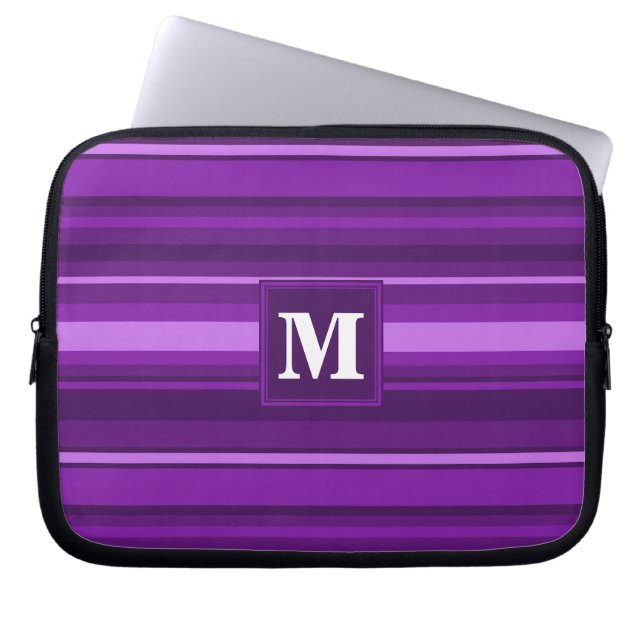 Monogram lila rand laptop sleeve (Framsidan)