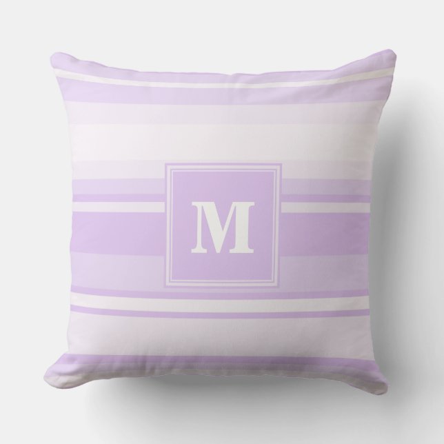 Monogram lilac rand kudde (Framsida)