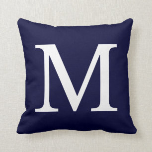 Monogram M på marinblått Kudde