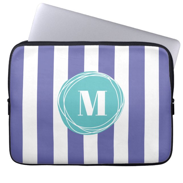 Monogram med trendig laptop fodral (Framsidan)