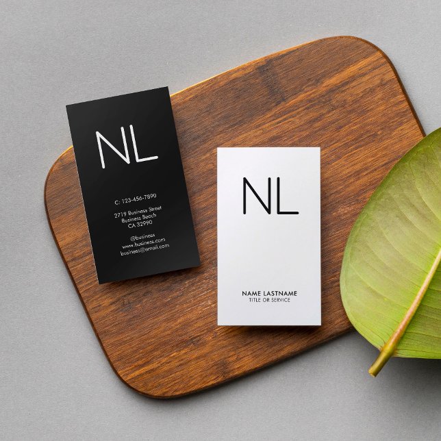 Monogram minimalistiskt Modern Black White-Lodrät Visitkort (Skapare uppladdad)