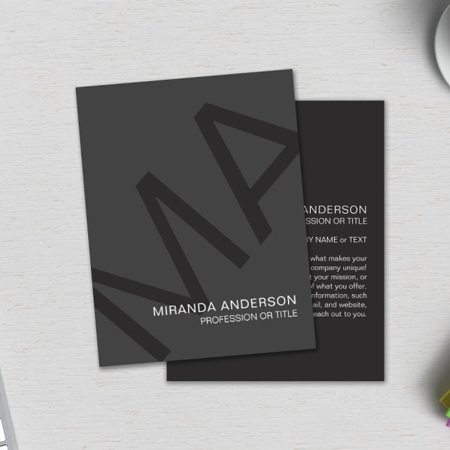 Monogram Modern Fet Stil Typografi Professionell  Reklamblad (Skapare uppladdad)