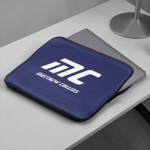 Monogram Mörkblå Minimalistisk Namn Vit Text Män Laptop Fodral
