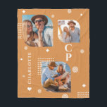 Monogram Namn 3 Photo Collage Trendig Fleecefilt<br><div class="desc">Monogram Namn 3 Photo Collage Trendig Modern Fleece Blanket har en fotokollage av tre av dina favoritfoton med personlig namn och ett monogram i ett elegant vitt skript på en brant bakgrund. Anpassa genom att redigera texten i de angivna textrutorna. Perfekt för födelsedag, jul, Mors dag, Fars dag, syster, kusiner,...</div>
