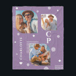 Monogram Namn 3 Photo Collage Trendig Fleecefilt<br><div class="desc">Monogram Namn 3 Photo Collage Trendig Modern Fleece Blanket har en fotokollage av tre av dina favoritfoton med personlig namn och ett monogram i elegant-vita skript på lila bakgrund. Anpassa genom att redigera texten i textrutorna. Perfekt för födelsedag, jul, Mors dag, Fars dag, syster, kusiner, bästa vänner och mycket annat....</div>