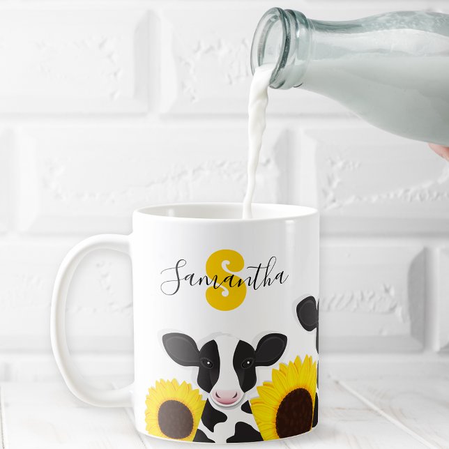 Monogram Namn Cow Blommigt Solros Kaffemugg (Get this personalized monogram mug.)