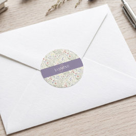 Monogram Namn Vildblomma Boho Lavendel Vallmo Runt Klistermärke