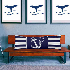 Monogram Nautical Anchor Grått-framvit baksida Kroppskudde