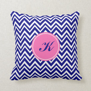 Monogram Navy Blue Chevron Mönster Kudde