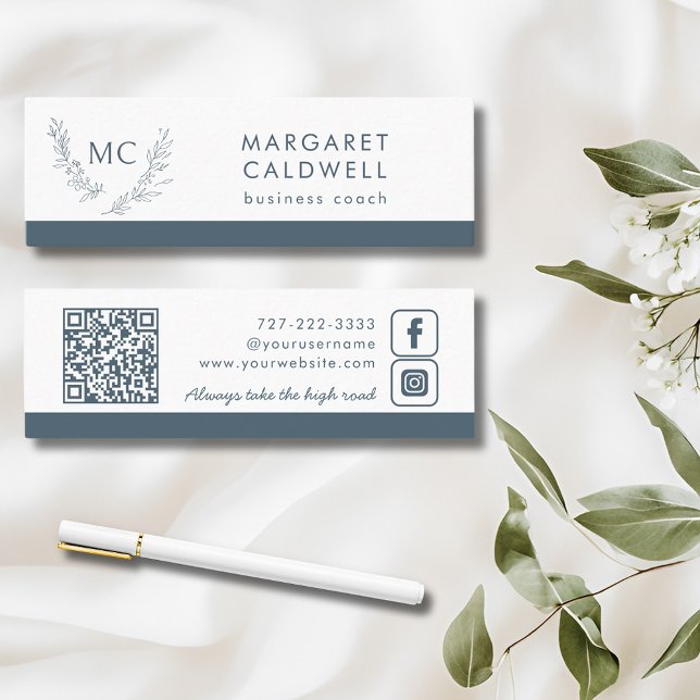 Monogram Neutralt av utandning Slate Grått Mini Visitkort (Slate Gray Monogram Wreath Social Media Mini Business Card)