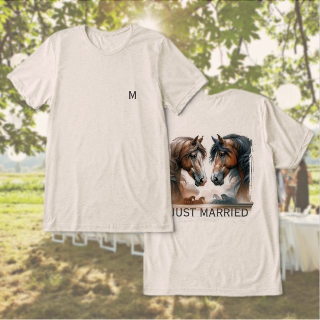 Monogram Ny gifta Graphic T-Shirt (Skapare uppladdad)