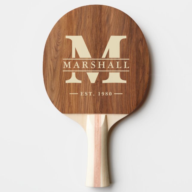 Monogram och namnöverlägg i rödeksträ pingisracket (Baksidan)