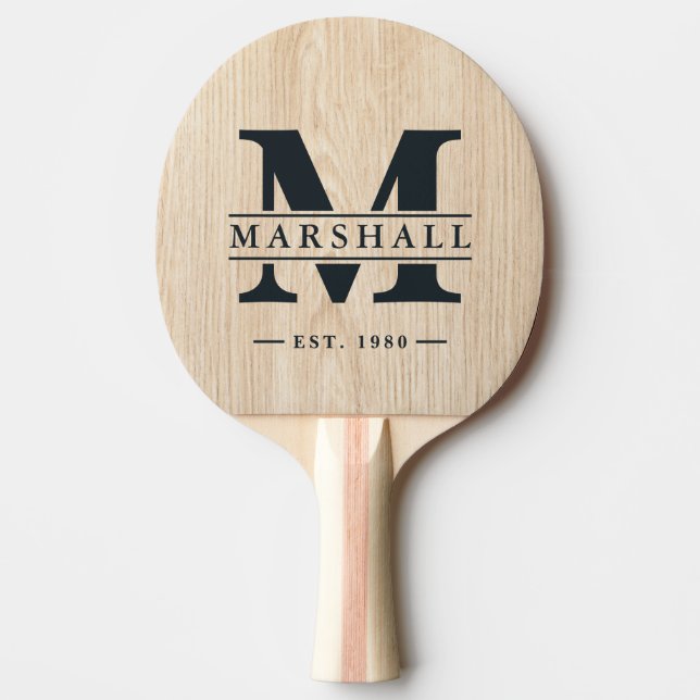 Monogram och namnöverlägg i vit tall pingisracket (Framsidan)