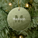 Monogram över det geometriska gröntens ljusgradien julgransprydnad keramik<br><div class="desc">Arméns grönt Ljusmör,  geometriskt nät mönster Monogram Ceramic Julgran Ornament. Monogram Anpassa med din anpassningsbar från början och namn. Triangelns geometriska nät med lätt mörk Arméns grönt-gradient modern design.</div>