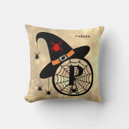 Monogram P Halloween Himlar Witch Spiders Namn Kudde