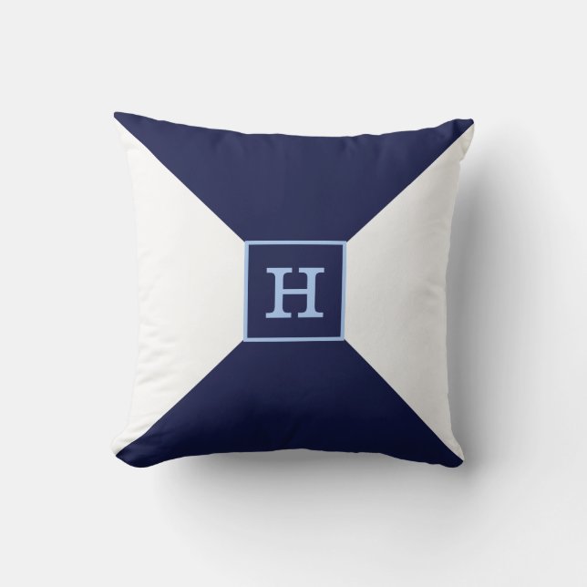 Monogram på marinblått och vitt kudde (Framsida)