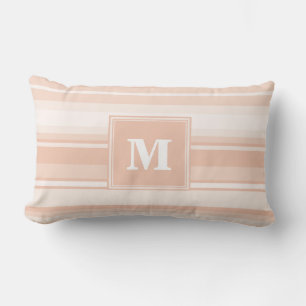 Monogram peach rand lumbarkudde