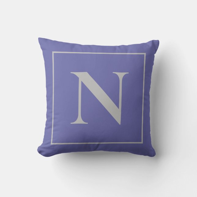 Monogram Periwinkle Blue Minimalist Dekorativ kudd Kudde (Framsida)