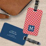 Monogram Picnic Red Gingham och Blue Bagagebricka<br><div class="desc">Resa i stil med den här snyggten monokulärbagagetaggen med en blå kvadrat mot en picknick röd gingham mönster på framsidan med en matchande blå baksida.. Anpassa den genom att ersätta platshållartexten. Om du vill ha fler alternativ som att ändra teckensnittet och det är storlekt/färg eller mellanrummet mellan brev klickar du...</div>