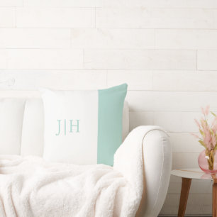 Monogram Preppy Mint Grönt Wide Rand & White Kudde