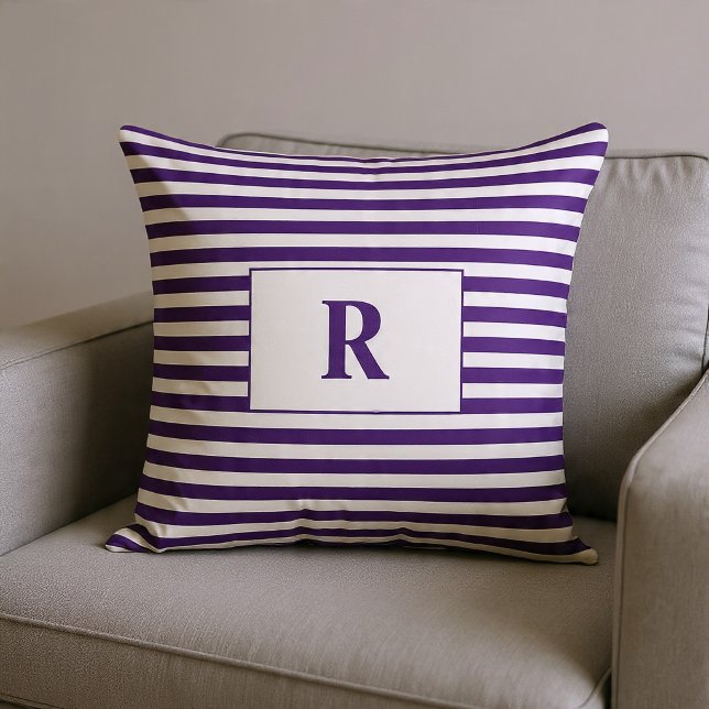 Monogram Purple/White-ränder Kudde (Skapare uppladdad)