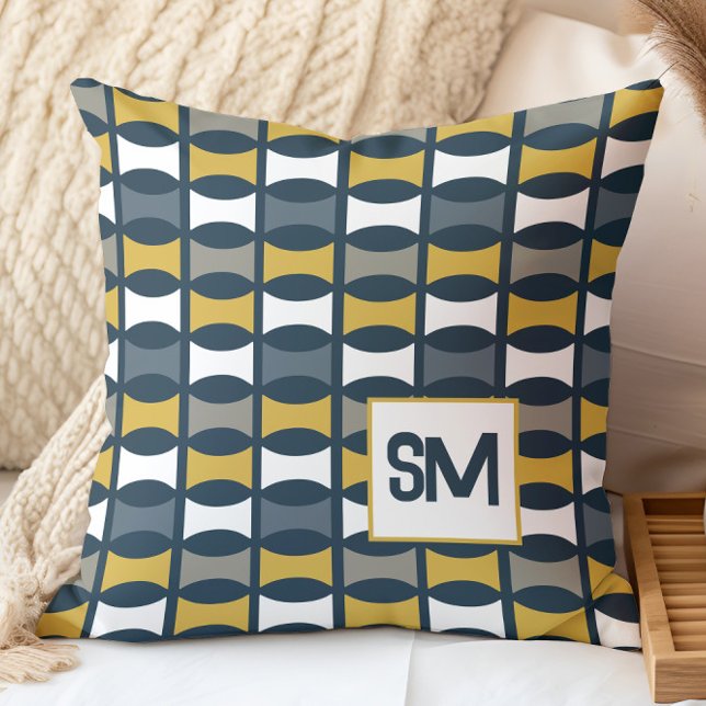 Monogram Retro Mid Century Geometric Navy, Mustard Kudde (Skapare uppladdad)