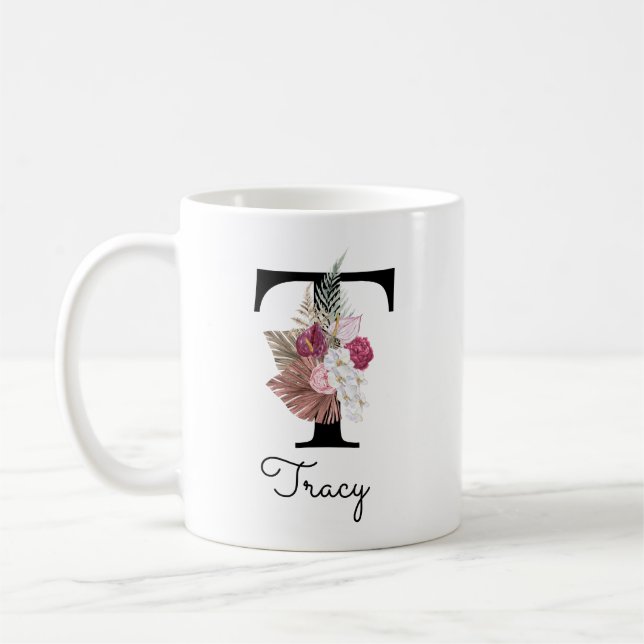 Monogram Rosa Boho Girly Blommigt Initial t Kaffemugg (Vänster)