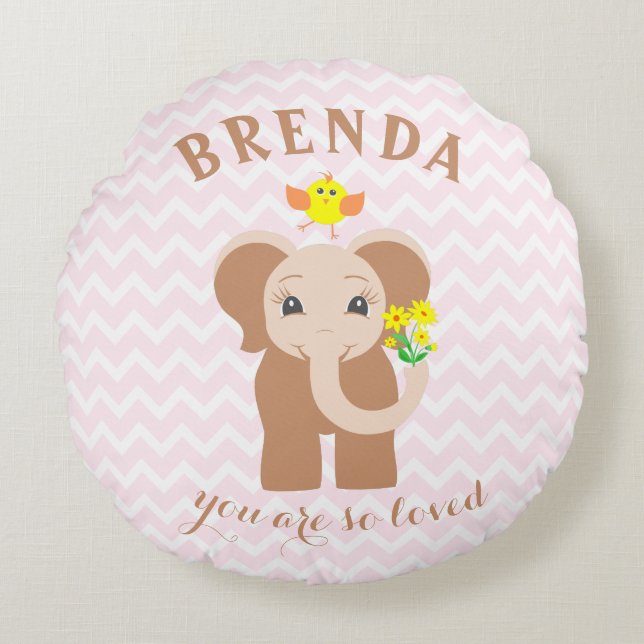 Monogram Rosa Chevron Baby Elephant Pillow Rund Kudde (Framsidan)