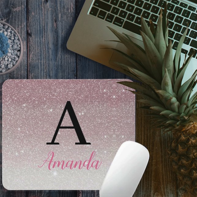 Monogram Rosa Glitter Lägg till ditt namn + Inleda Musmatta (Skapare uppladdad)