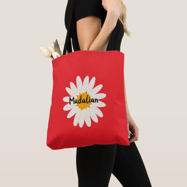 Monogram så livfull bakgrund blommig röd tygkasse (Närbild)