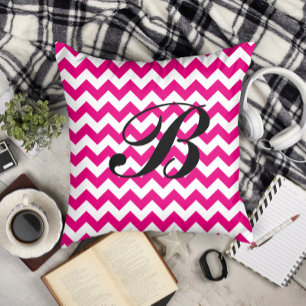 Monogram Shock rosa och White Chevron Kudde