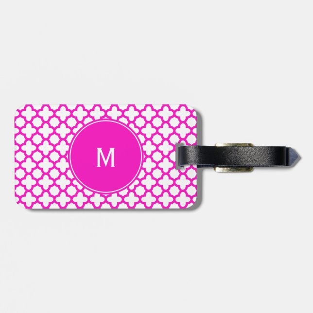 Monogram Shocking Rosa Quatrefoil Mönster Bagagebricka (Baksida Vågrät)