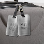 Monogram Silver Brushed Metallic Elegant Bagagebricka<br><div class="desc">Öka din resupplevelse med vår klassiska Elegant Modern Minimalist Monogram Luggage Tag-kod. Detta noggrant designade tillbehör kombinerar sömlöst elegans med contemporaryns minimalism, och ser till att ditt bagage är sofistikerat. Den här bagagetaggen är utformad med precision och noggrannhet. Den är mer än bara en praktisk artikel. Den är en personlig...</div>