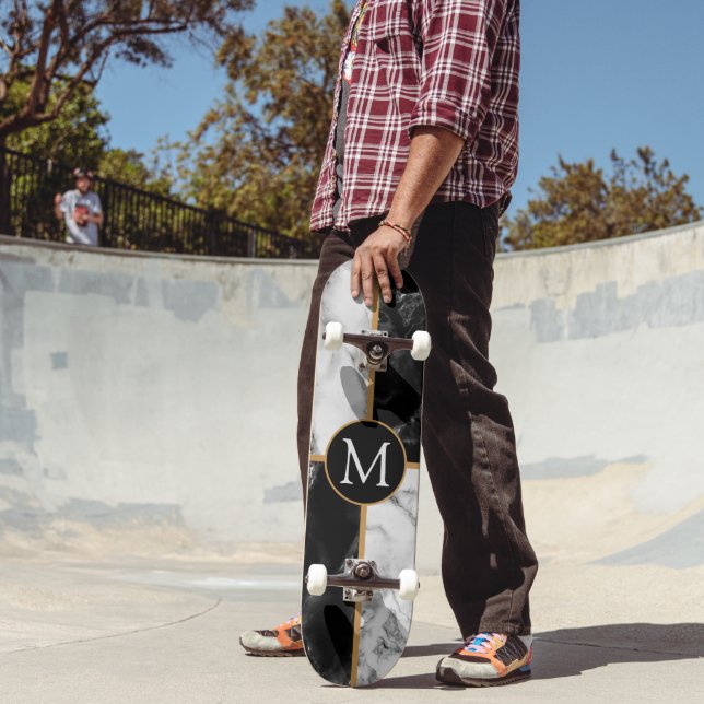 Monogram Skateboard - svart, vit kontrollstämpel (Utomhus 2)
