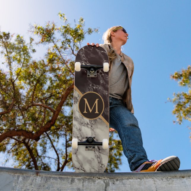 Monogram Skateboard - svartvit marmor (Utomhus 1)