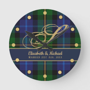 Monogram Smith Tartan Blue Grönt Guld Newlyweds Rund Klocka