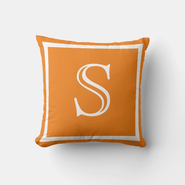 MONOGRAM Solid Orange, vitt skript med oformaterad Kudde (Framsida)