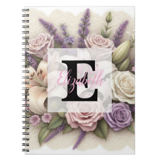 Monogram spets blommande lila rosor lavendel liljo anteckningsbok
