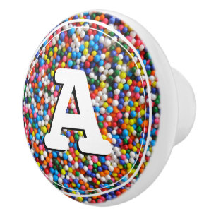 Monogram Sprinkles Barn   Barns   Spela upp rum Knopp
