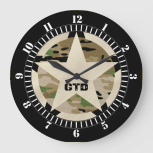 Monogram Star Vintage Khaki Grönt Camo på en Stor Klocka