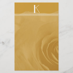 Monogram-stationeriet avfyrade Ro på karmel Brevpapper